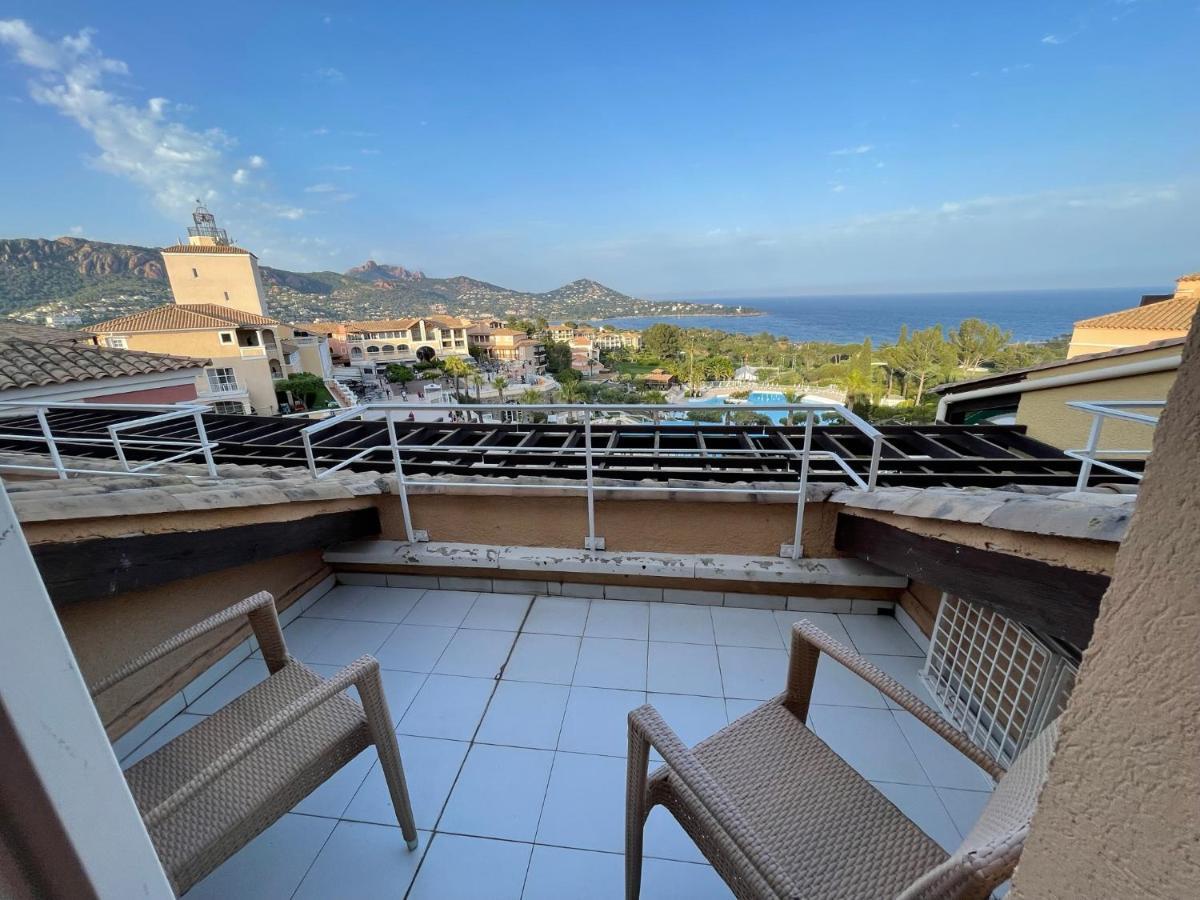 Village Cap Esterel Duplex Vue Mer Centre Saint-Raphaël Екстериор снимка